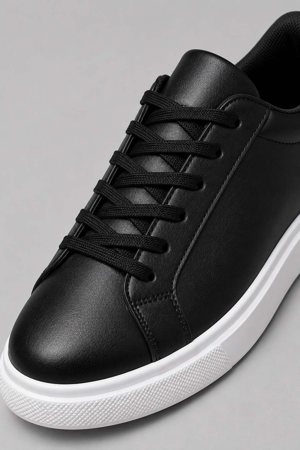 Detalhes_das_Sapatilhas_Urban_Elevate_em_couro